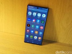 Unboxing Samsung Galaxy Note 10+