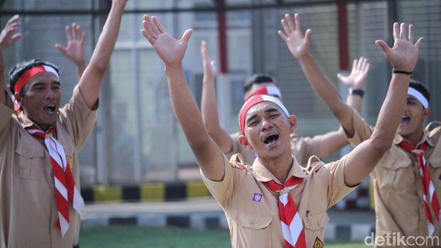 100 Napi Lapas Jelekong Menari untuk Memecahkan Rekor MURI Tari Kolosal