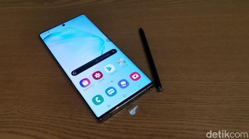 Galaxy Note 10 juga dijanjikan lebih praktis dan seamless dalam konektivitas ke PC yang berbasis Windows maupun Mac. (Foto: Kris/detikINET)