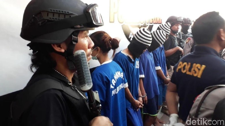 Sempat Plesiran Bersama, Ini Kronologi ABG Tegal Dibunuh 5 Temannya Sempat Plesiran Bersama, Ini Kronologi ABG Tegal Dibunuh 5 Temannya