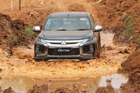 Mitsubishi Triton