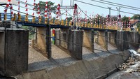 Penampakan jembatan Bendung Katulampa, Bogor, Jawa Barat, Kamis (15/8/2019).