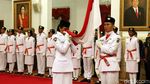 Jokowi Kukuhkan 68 Anggota Paskibraka Nasional di Istana