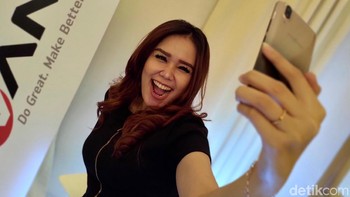 Memori internalnya 32 GB. Foto: Adi Fida Rahman/detikINET