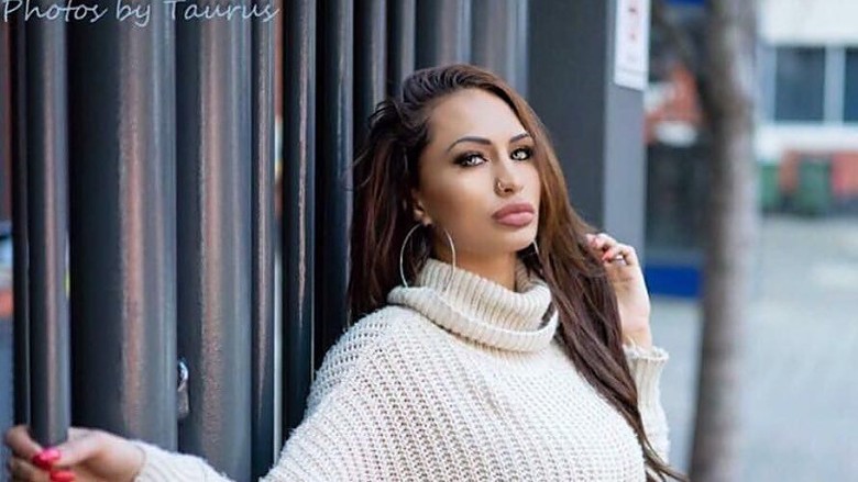 Polda Bali Bebaskan Model Tori Hunter yang Ngaku Diperas Polisi karena Bipolar Polda Bali Bebaskan Model Tori Hunter yang Ngaku Diperas Polisi karena Bipolar