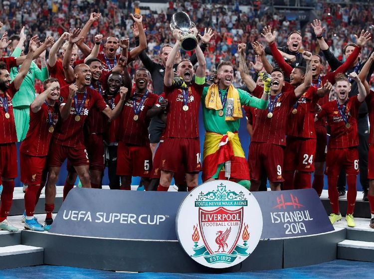 Pesta Meriah Si Merah di Istanbul