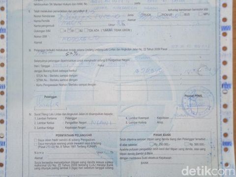 Surat tilang untuk Malik