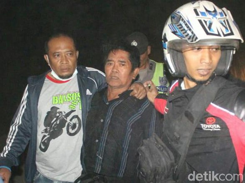 Pesta Pernikahan di Tulungagung Diwarnai Pembacokan, Tiga Orang Luka Pesta Pernikahan di Tulungagung Diwarnai Pembacokan, Tiga Orang Luka