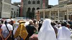 Salat Jumat di Bawah Panas 42 Derajat