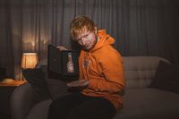 Keren! Desain Botol Saus Tomat Ini Memakai Pola Tato Ed Sheeran