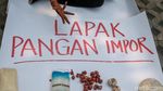 Aksi Unjuk Rasa Dukung KPK Bongkar Korupsi Impor Pangan