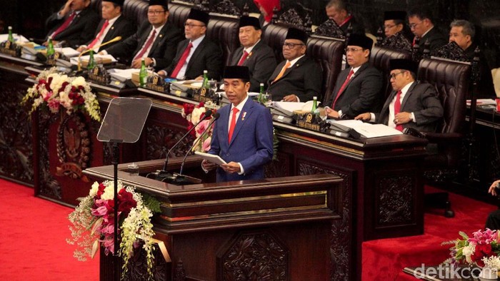 Pidato presiden RI Joko Widodo. (Foto: Lamhot Aritonang) Pidato presiden RI Joko Widodo. (Foto: Lamhot Aritonang)