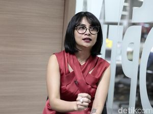 Cerita Baru Vanessa Angel dengan Sang Ayah
