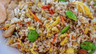 Pagi Makin Nikmat Dengan Sarapan Nasi Goreng Ikan Asin