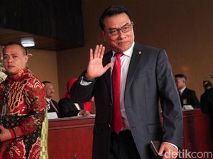 Pamitan, Moeldoko Pamer Tol Sumatera Hingga MRT Dibangun Jokowi