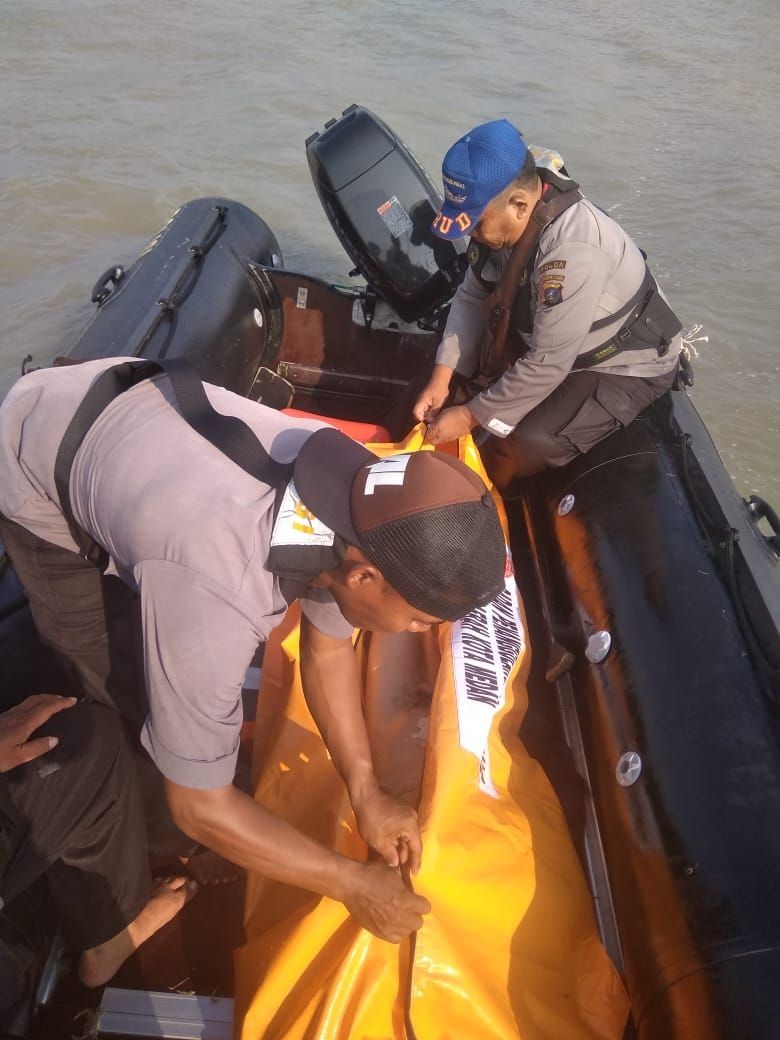 Melaut Sendirian, Seorang Nelayan Asahan Sumut Ditemukan Tewas Melaut Sendirian, Seorang Nelayan Asahan Sumut Ditemukan Tewas