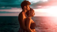 Namun ternyata sang ibu keceplosan dan mengatakan bahwa pernikahan itu hanyalah demi konten semata. Dok. Instagram/daniellecohn