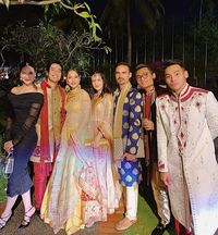 Artis di pernikahan anak Raam Punjabi.