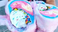 Makanan unik dengan warna yang cantik ini dilengkapi es krim, cotton candy, dan sereal. Makanan bernama Cotton Candy Burritos ini memang cocok untuk pencinta manis. Foto: Istimewa