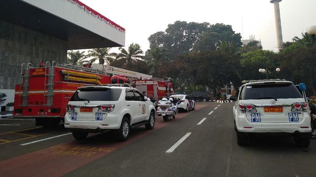 Ambulans juga bagian dari kendaraan darurat milik Paspampres.