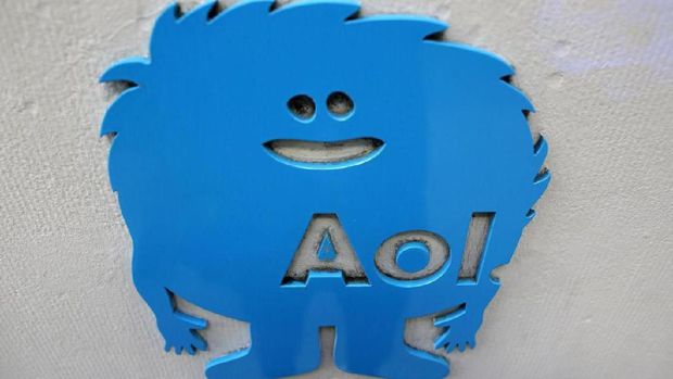 Terungkap! AOL Ingin Caplok Facebook, YouTube & Tencent