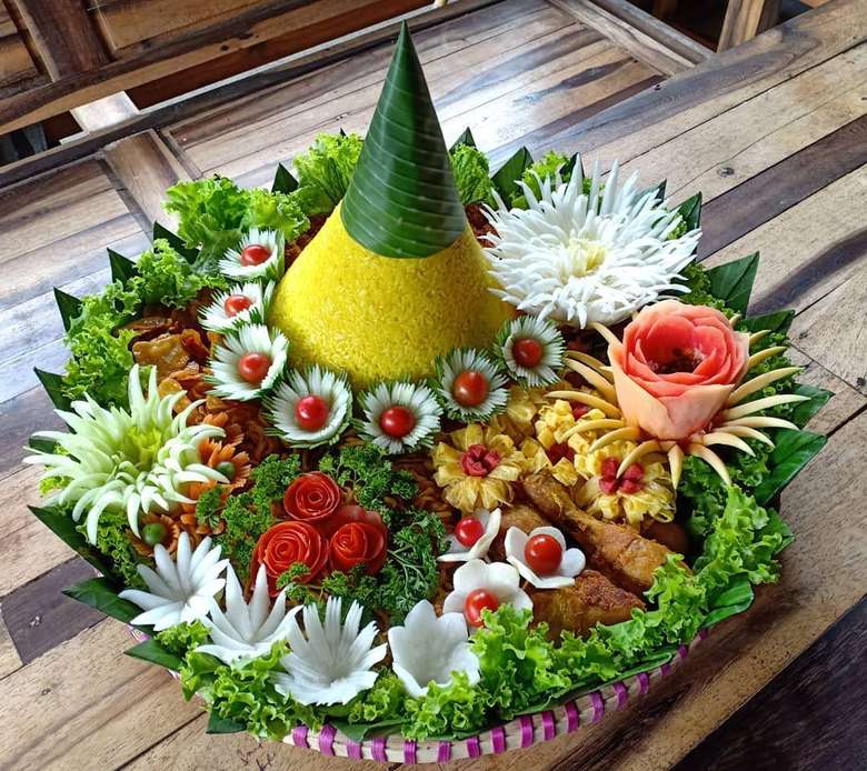 Merdeka Tumpeng Nasi Kuning Ini Siap Meriahkan 17 Agustus