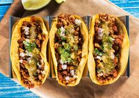 Bikin Ngakak! Iklan Restoran Ini Gabungkan Thanos dengan Taco