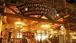 10 Restoran di Disney World Ini Gabungkan Permainan dan Makanan Enak