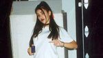 Unggah Foto Jadul, Ini Kim Kardashian atau Sarah Azhari?