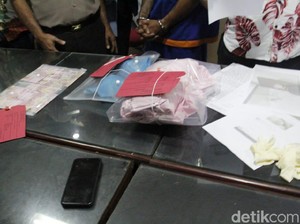 Suami yang Tawarkan Threesome  Ditinggal Minggat Istri Pertama