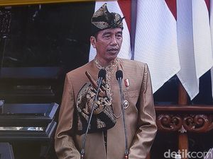 Pidato Kenegaraan Jokowi Disambut Standing Applause Anggota Dewan