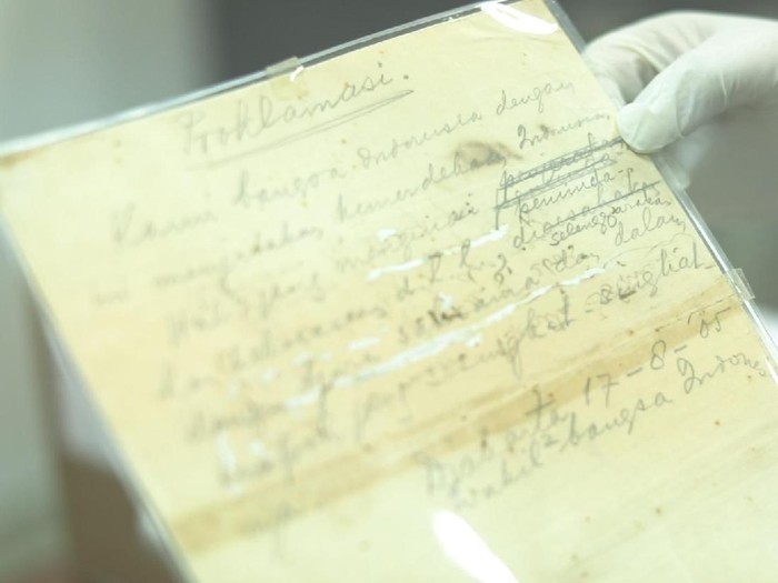 Perumusan naskah proklamasi kemerdekaan dilakukan di rumah tokoh jepang bernama