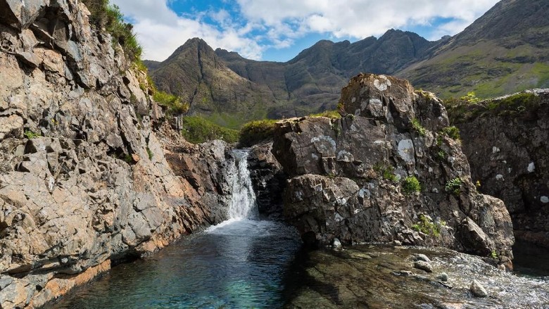 Fairy Pools di Skotlandia (Foto: iStock) Fairy Pools di Skotlandia (Foto: iStock)