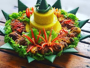 8 Resep Lauk Nasi Tumpeng 17 Agustus yang Punya Makna Simbolik