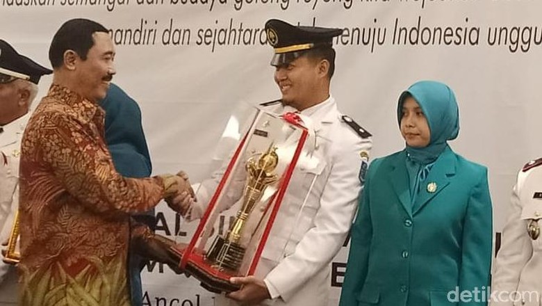 Mangkubumen Solo jadi Kelurahan Terbaik Se-Indonesia karena 3 Hal Ini Mangkubumen Solo jadi Kelurahan Terbaik Se-Indonesia karena 3 Hal Ini