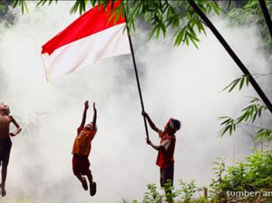 Ini Lirik Lagu Indonesia Raya 3 Stanza yang Viral