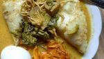 Lamaknyo! Sarapan Katupe Gulai Cubadak di Minggu Pagi
