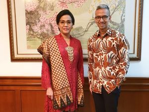 Didiet Maulana Ajak Anak Muda Berkebaya Sehari-Hari, Ini Tips Padu-padannya