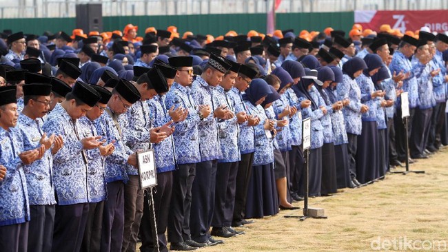 PNS Masih Berani Nyinyir di Medsos? Bisa Dipecat Lho