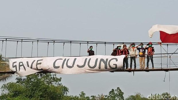 Mereka minta Pemprov Banten atasi pencemaran sungai