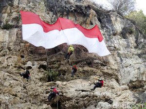 Menggapai Indonesia Raya