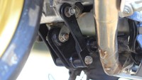 Supaya cocok dipasang ban tapak lebar, swing arm pun menggunakan moge Suzuki Hayabusa. Saya puas dengan kerja bengkel, punya timeline yang bagus, dan fokus, cerita Prima. Istimewa/Dok. Prima Dewantara.
