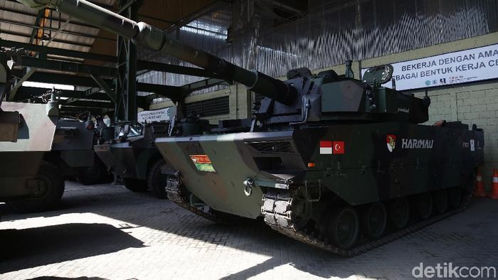 Aneka kendaraan tempur Pindad Aneka kendaraan tempur Pindad di Bandung