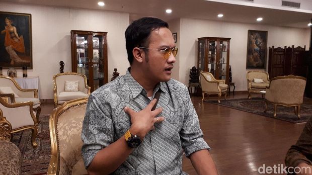 Widdiyawan mengatakan jadi pilot asing di India tidak mudah