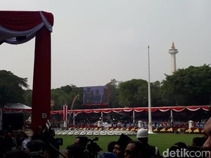 OSO Bacakan Teks Proklamasi Upacara HUT Ke-74 RI di Istana