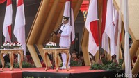 Anies mengatakan wajah baru Jakarta tidak hanya soal tampilan yang baru. Melainkan terkait cara berpikir, cara bekerja, hingga cara pandang untuk keadilan dalam kebijakan.