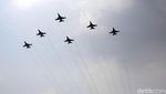 Terpukau Aksi 14 Jet Tempur TNI AU di Hari Kemerdekaan Indonesia