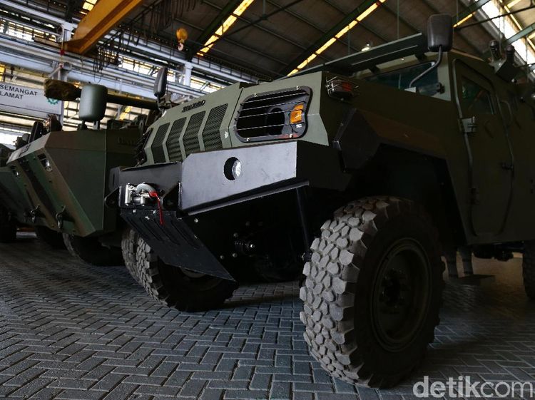 Potret Mobil Militer Karya Anak Bangsa