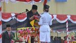 Diiringi Hujan, Jonan Pimpin Upacara HUT ke-74 RI di Freeport