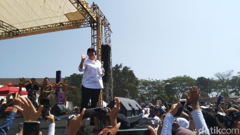Kata Puan Soal Kepala Daerah Jadi Menteri: Kalau Dibutuhkan, Tak Masalah Kata Puan Soal Kepala Daerah Jadi Menteri: Kalau Dibutuhkan, Tak Masalah